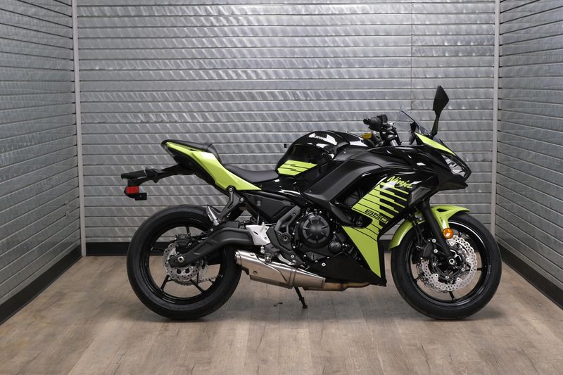 NEW 2026 KAWASAKI NINJA 650 ABS Image 2