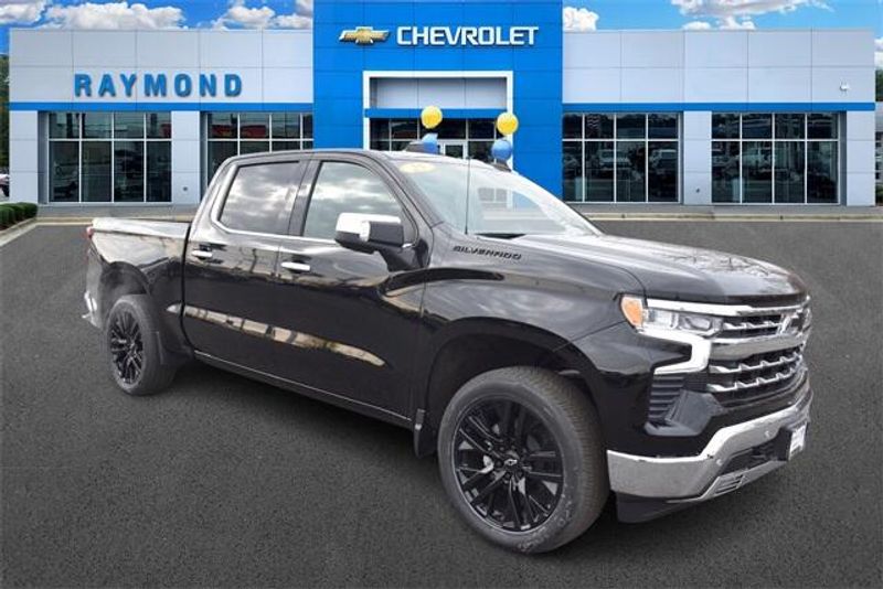 2025 Chevrolet Silverado 1500 LTZImage 1