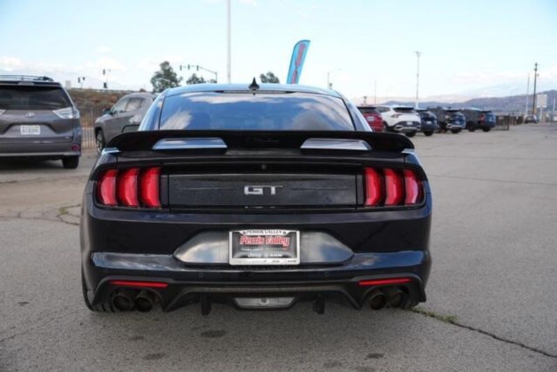 Used 2022 Ford Mustang GT PremiumImage 6