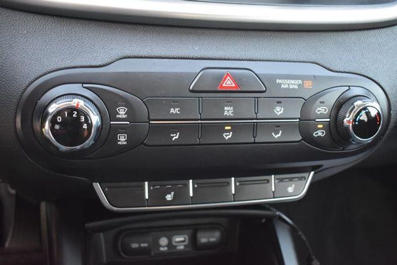 Used 2016 Kia Sorento LXImage 29