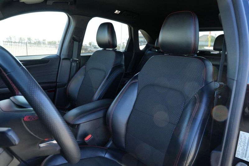Used 2023 Ford Escape ST-LineImage 12