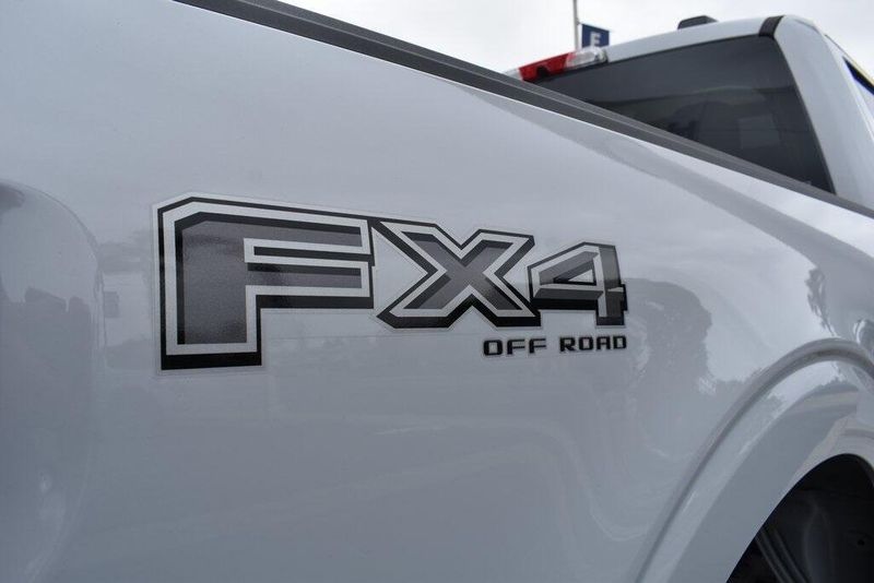New 2025 Ford F-150 PlatinumImage 8