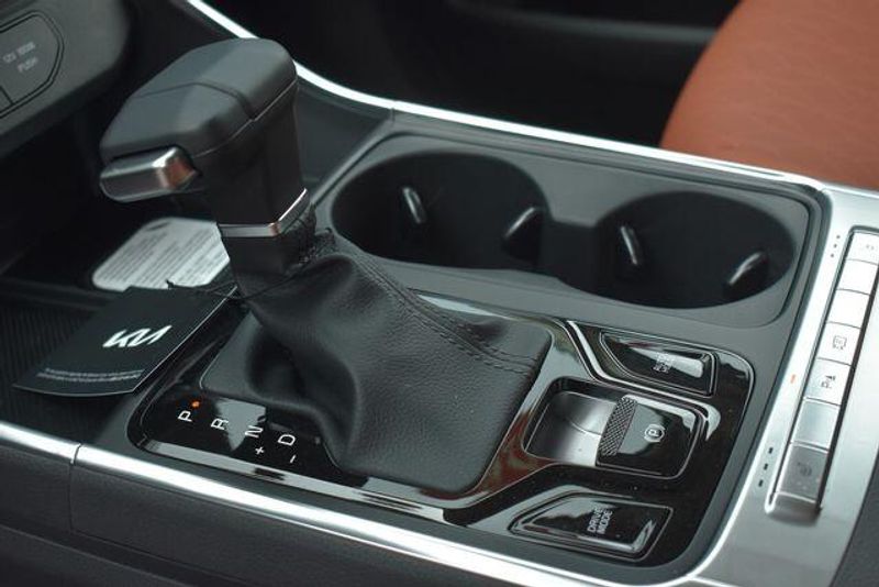 New 2026 Kia Carnival EXImage 26