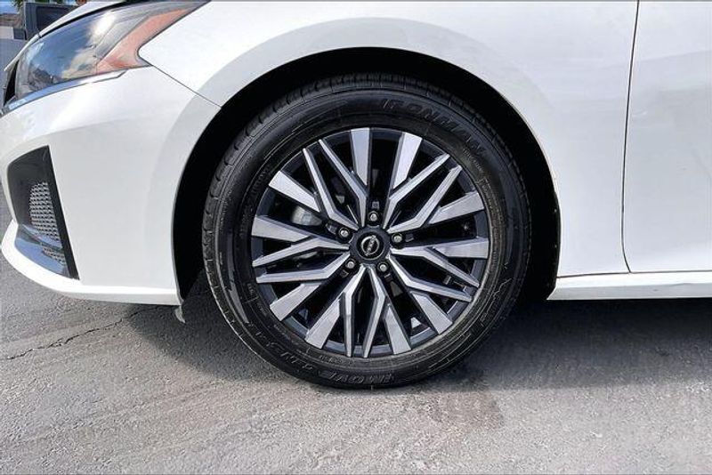 Used 2023 Nissan Altima 2.5 SVImage 8