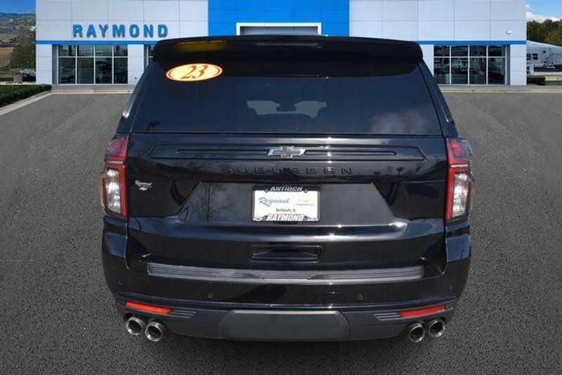 Used 2023 Chevrolet Suburban Z71Image 4