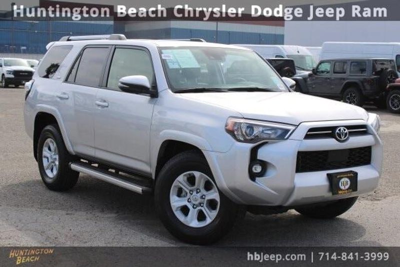 2023 Toyota 4Runner SR5 PremiumImage 1