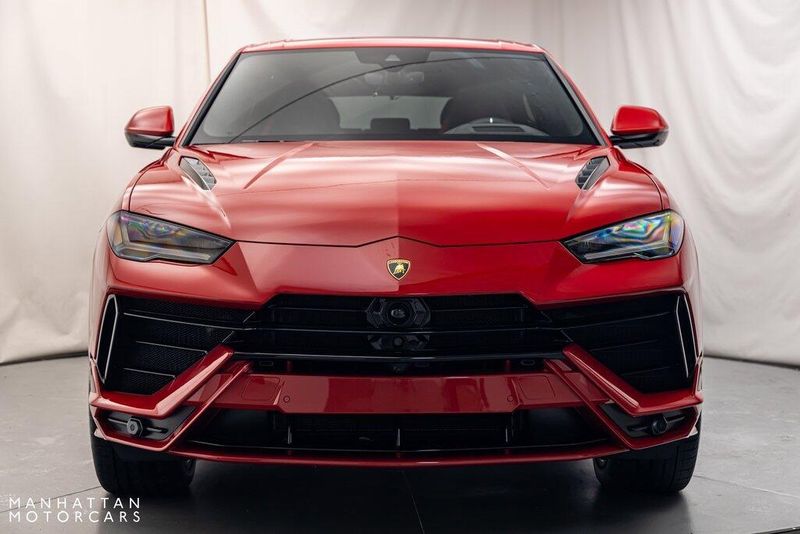 2023 Lamborghini Urus SImage 8