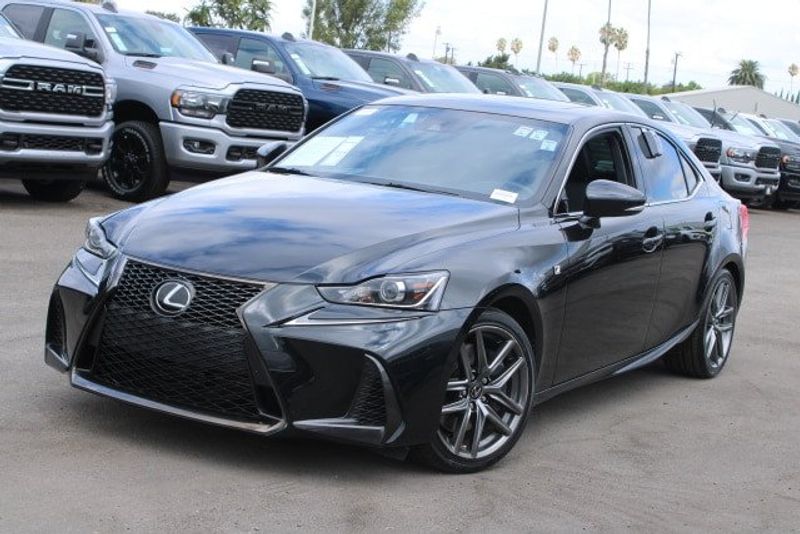 2017 Lexus IS 200t Turbo F SportImage 10