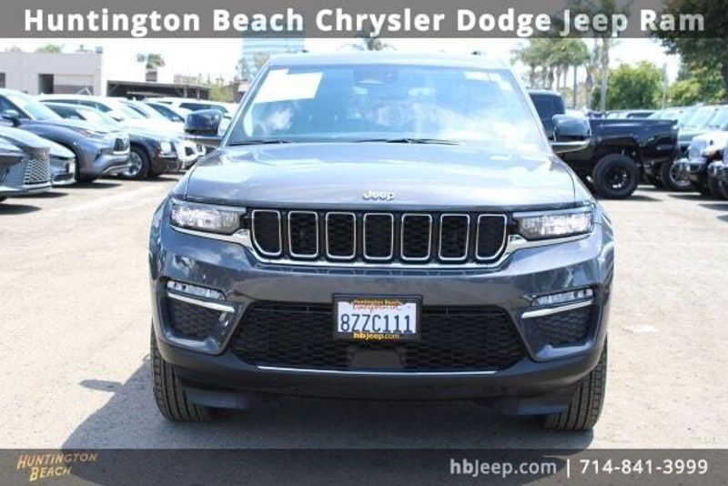 2022 Jeep Grand Cherokee LimitedImage 2