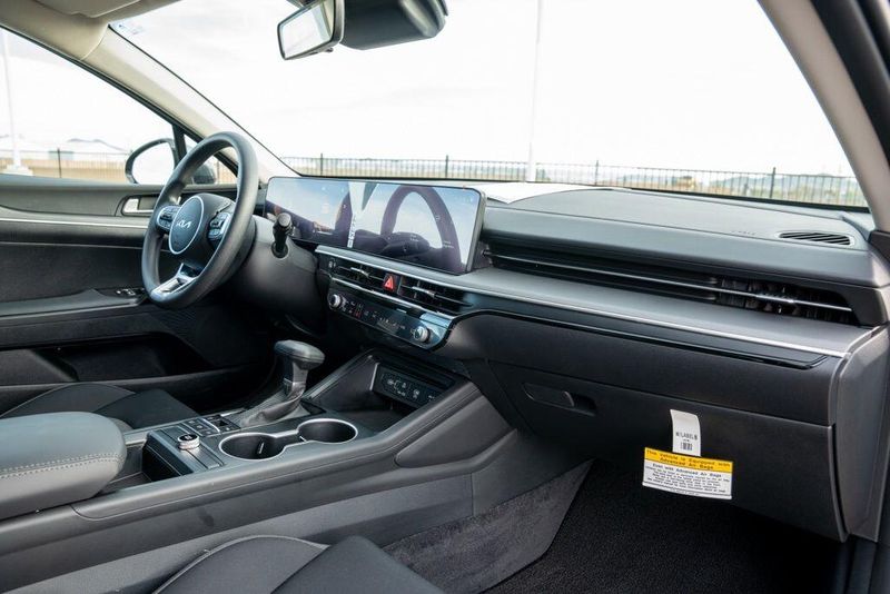 Used 2026 Kia K5 LXSImage 21