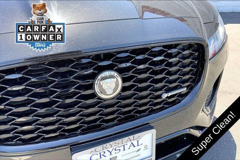 Used 2024 Jaguar XF R-Dynamic SEImage 30
