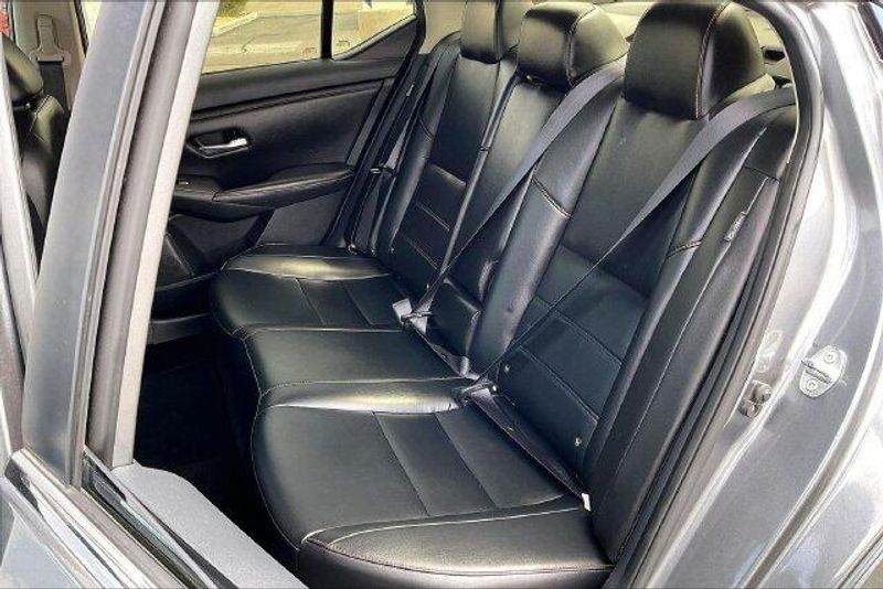 Used 2021 Nissan Sentra SRImage 25