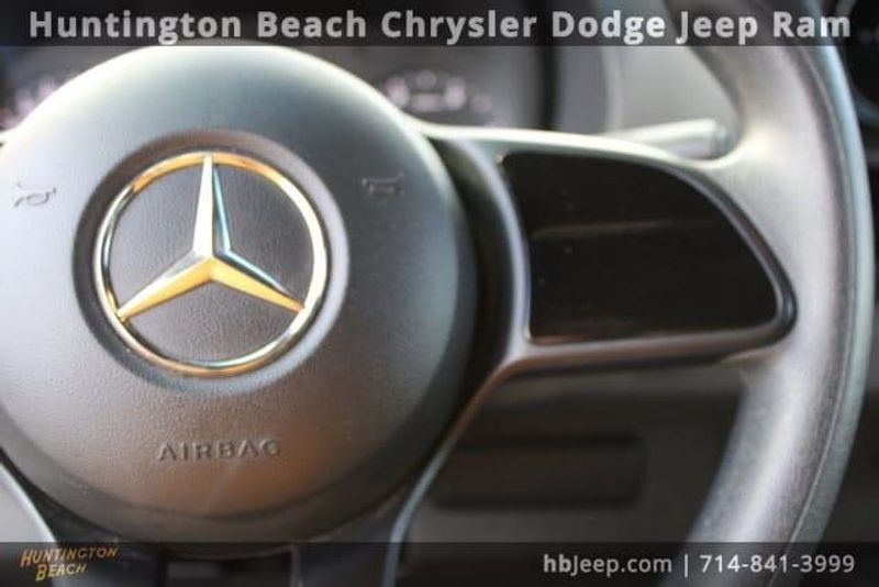 2022 Mercedes-Benz Sprinter 3500 Cargo 170 WBImage 19