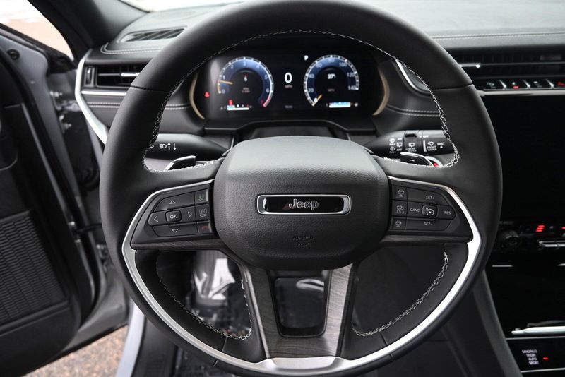 2025 Jeep Grand Cherokee L LimitedImage 27