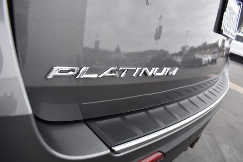 2021 Ford Explorer PlatinumImage 6