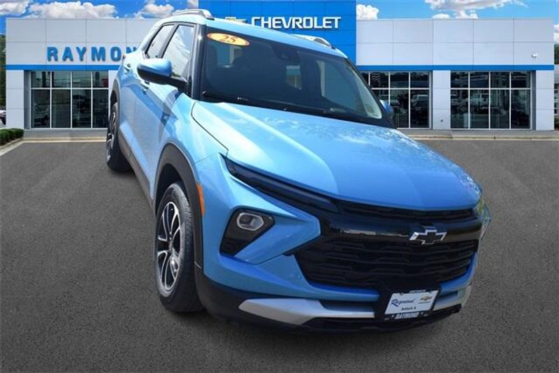 2025 Chevrolet TrailBlazer LTImage 9