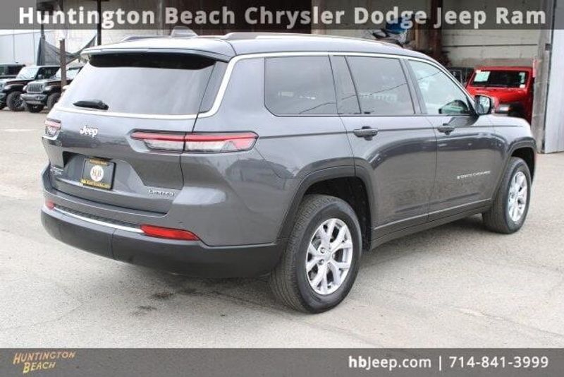 2022 Jeep Grand Cherokee L LimitedImage 4
