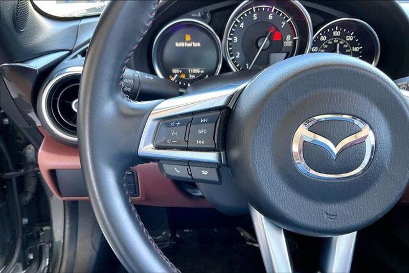 Used 2019 Mazda MX-5 Miata RF Grand TouringImage 18