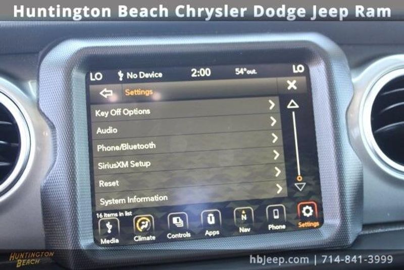 2022 Jeep Gladiator OverlandImage 39