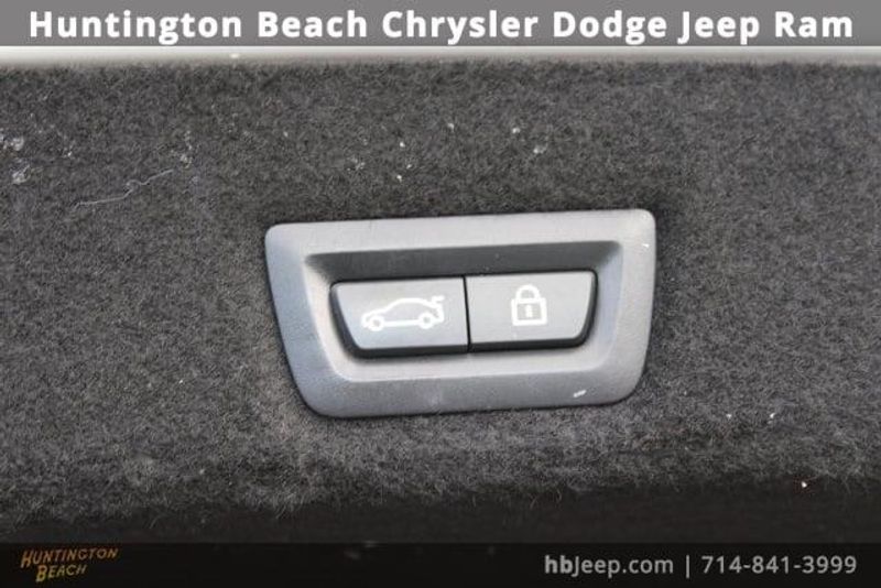 2020 BMW 7 Series 740iImage 42