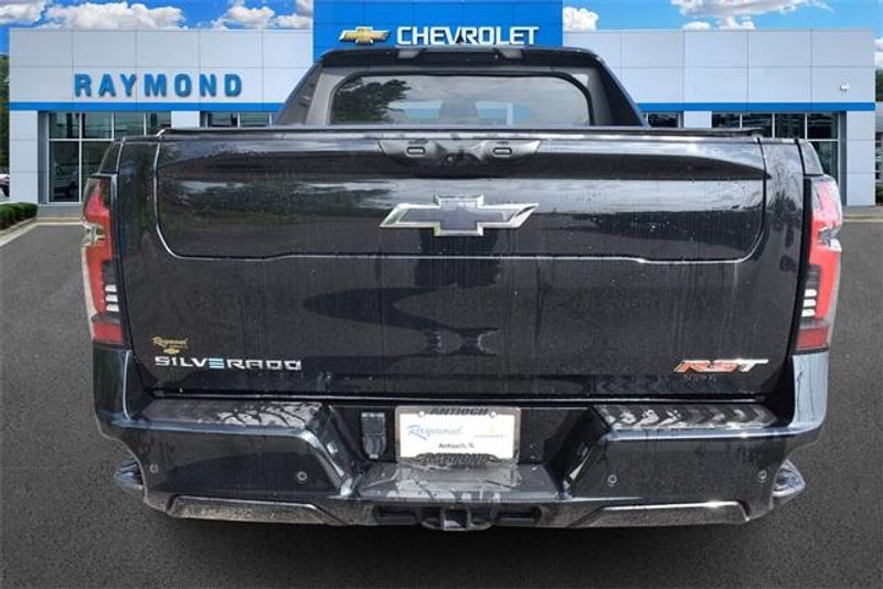 New 2024 Chevrolet Silverado EV RSTImage 4