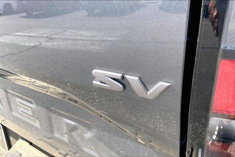Used 2023 Nissan Frontier SVImage 7