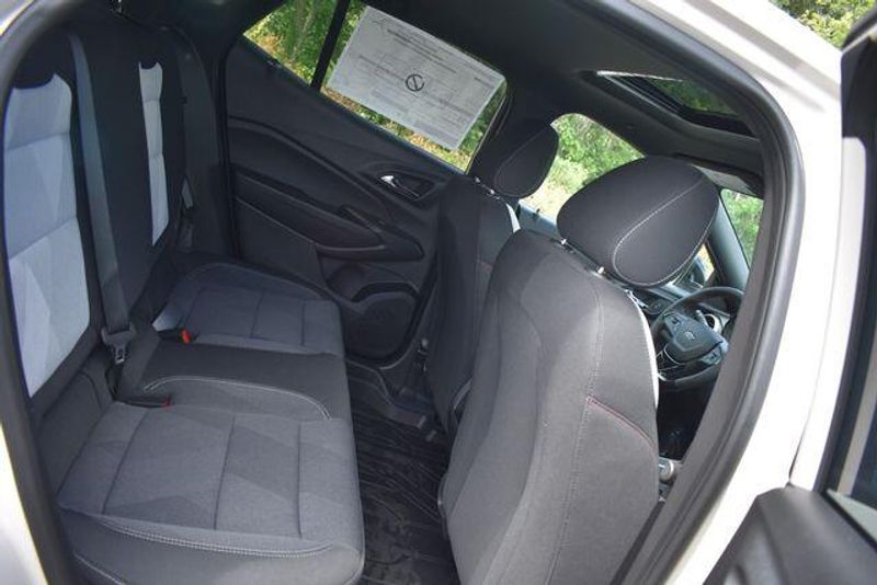 New 2026 Chevrolet Trax 1RSImage 15