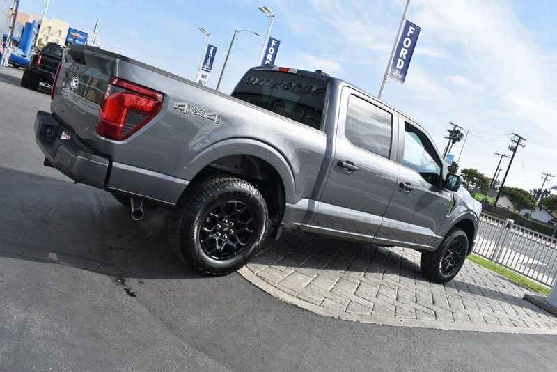 2025 Ford F-150 STXImage 2