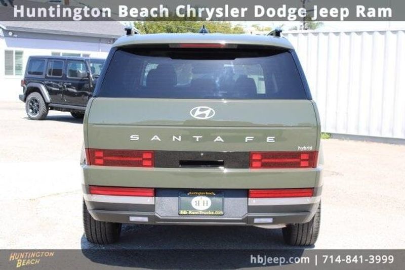 2024 Hyundai Santa Fe Hybrid LimitedImage 4