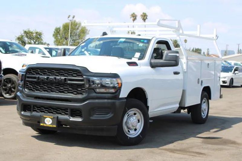 2024 RAM 2500 Tradesman Regular Cab Harbor BodyImage 14