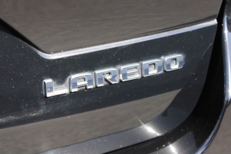 2023 Jeep Grand Cherokee LaredoImage 8