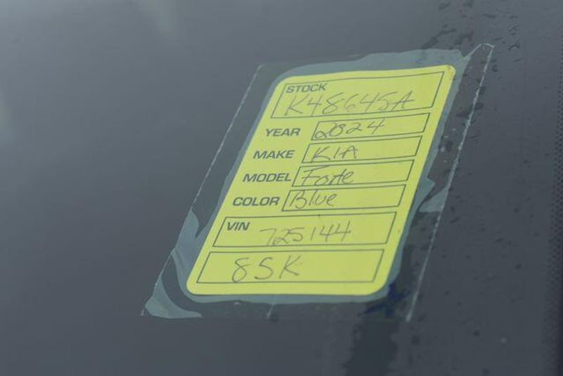 Used 2024 Kia Forte LXSImage 30