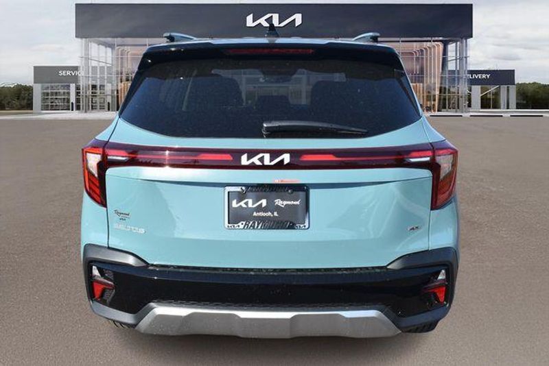 New 2026 Kia Seltos SImage 5