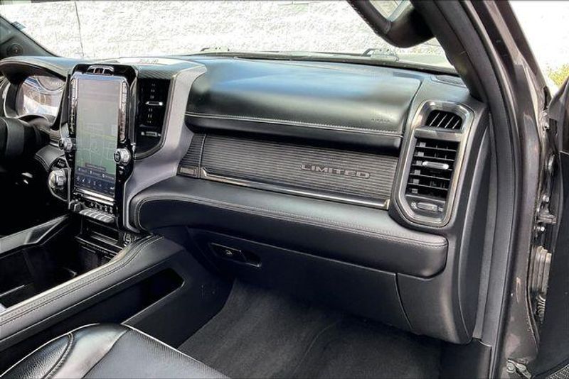 Used 2021 RAM 1500 LimitedImage 16