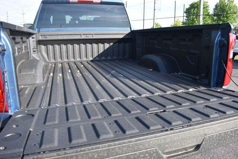 New 2026 Chevrolet Silverado 2500HD CustomImage 21