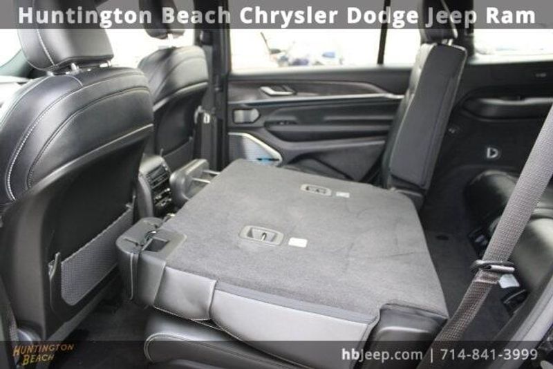 2021 Jeep Grand Cherokee L OverlandImage 45