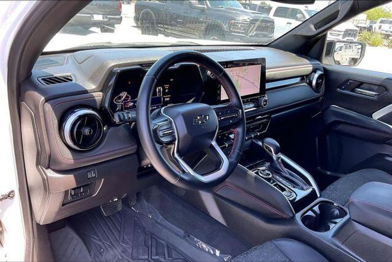 Used 2024 Chevrolet Colorado Z71Image 14