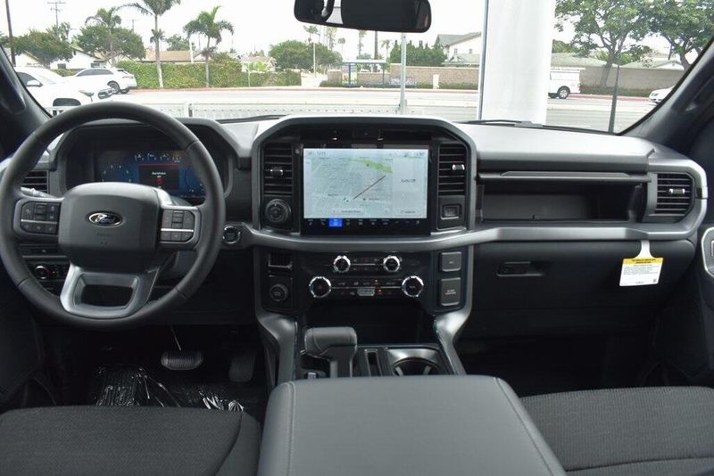 New 2025 Ford F-150 XLTImage 10