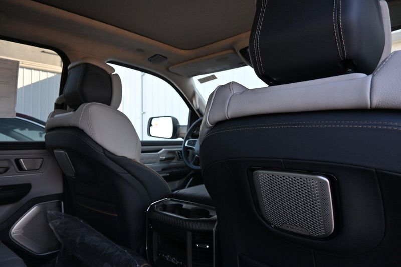 2025 RAM 1500 TungstenImage 24