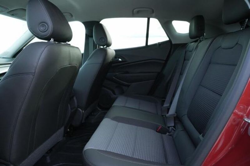 Used 2024 Chevrolet Trax LTImage 14
