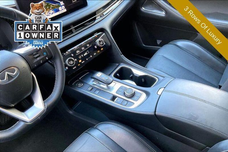 Used 2022 INFINITI QX60 SensoryImage 16