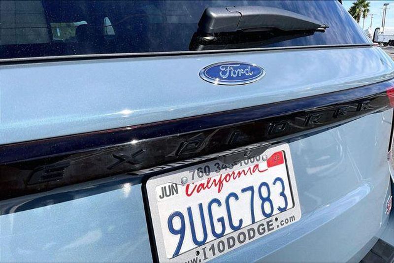 Used 2025 Ford Explorer STImage 31