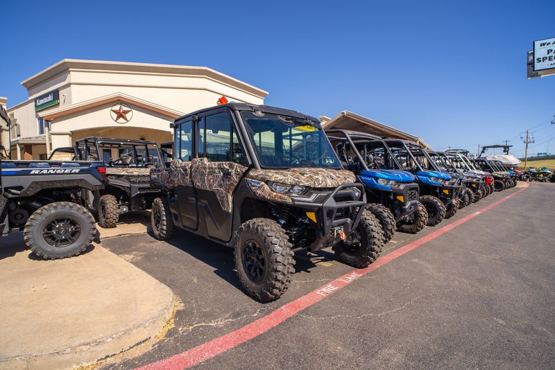 2024 CAN-AM DEFENDER MAX LIMITED HD10 WILDLAND CAMOImage 14