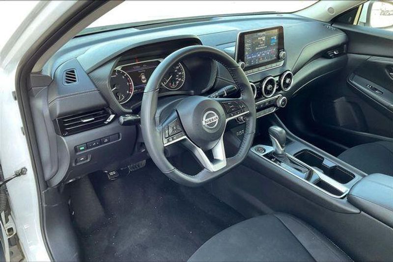 Used 2023 Nissan Sentra SVImage 14