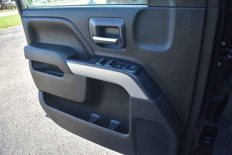 Used 2018 Chevrolet Silverado 1500 LTImage 32