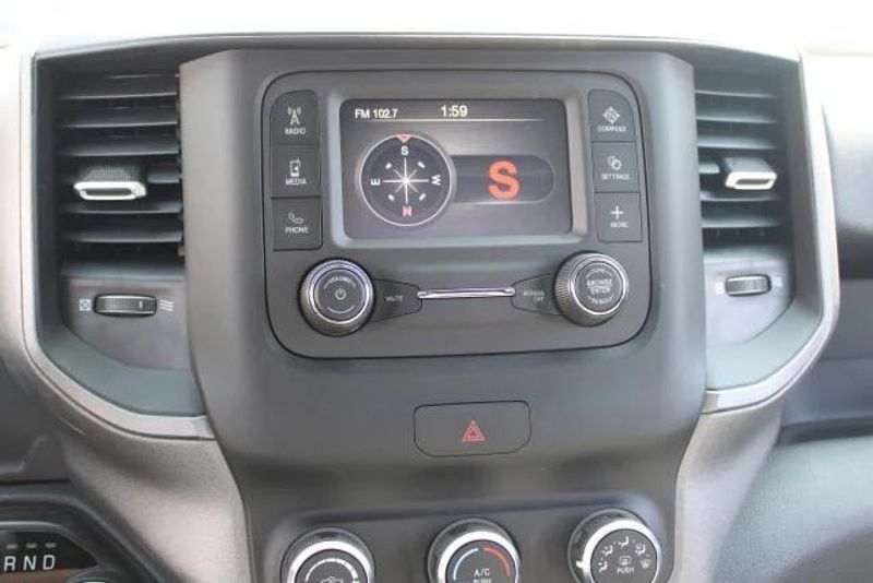 2024 RAM 2500 Tradesman Regular Cab Harbor BodyImage 26