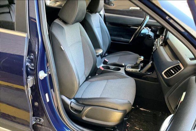 Used 2023 Kia Seltos NightfallImage 6