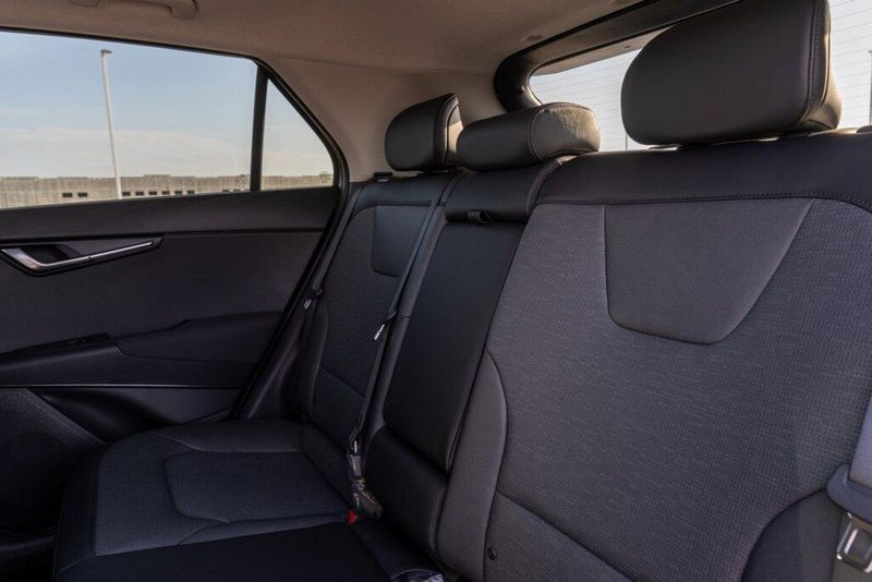 New 2026 Kia Niro SXImage 13