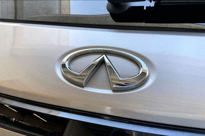 Used 2022 INFINITI QX60 SensoryImage 30