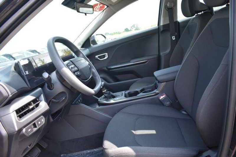 New 2026 Kia K4 LXSImage 19